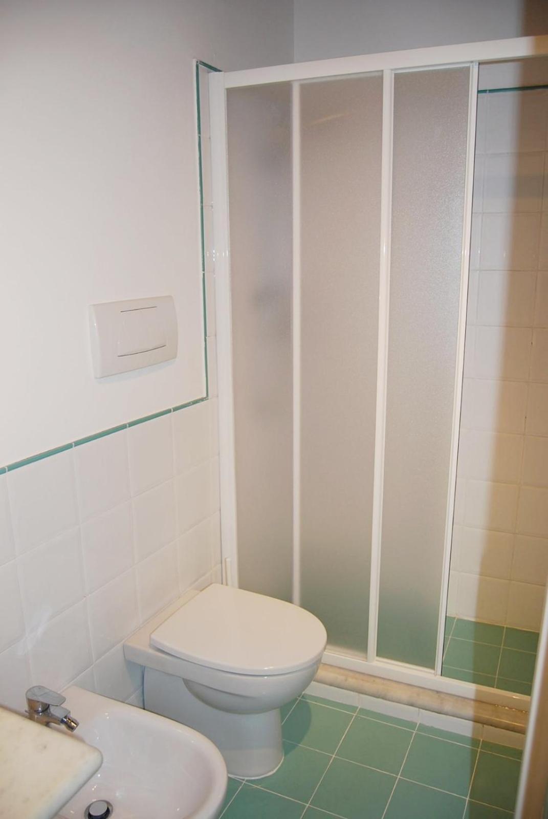 Il Giardino Segreto Apartment Лука Екстериор снимка