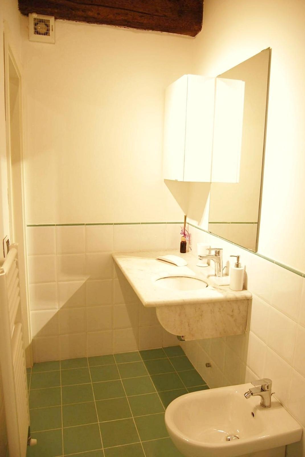 Il Giardino Segreto Apartment Лука Екстериор снимка
