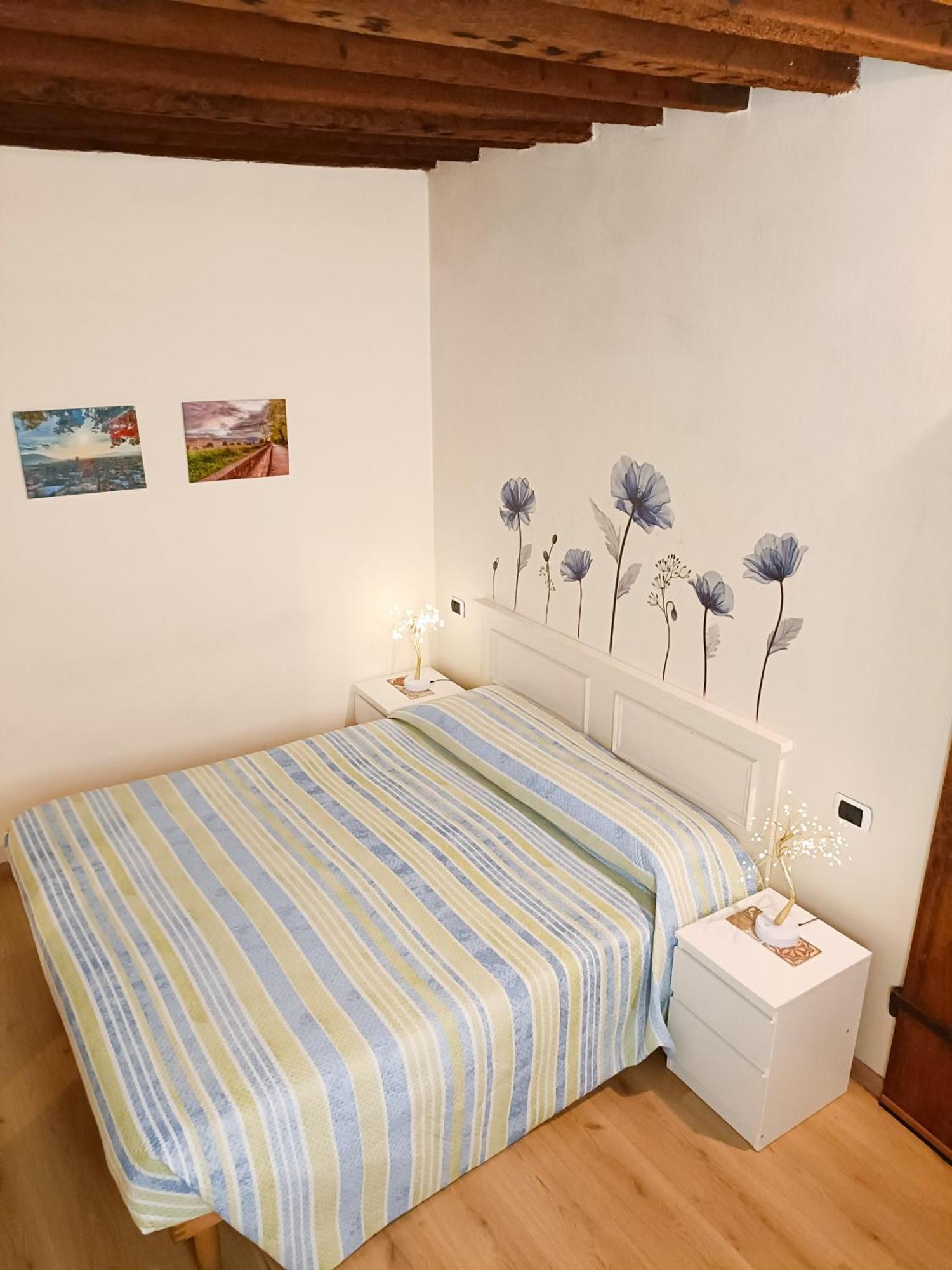 Il Giardino Segreto Apartment Лука Екстериор снимка